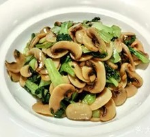 Hand-Pressed Mushroom Stir-Fry