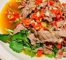 Spicy Stir-fried Beef and Pork