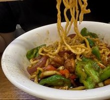 Cumin Chicken Noodles