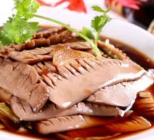 Pickled Cabbage with Pork Kidney