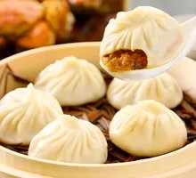 Crab Roe Shrimp Dumpling Soup