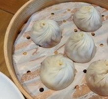 Classic Fresh Pork Red Broth Steamed Bun