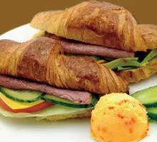 Beef Croissant
