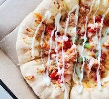 Snow Crab and Shrimp Luxury Pizza
