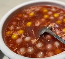 Sweet Rice Balls in Fermented Wine