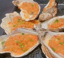 Garlic Steamed Lushan Oysters