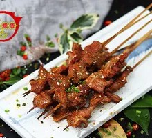 Charcoal-Grilled Pork Ribs