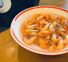 Boiled River Shrimp in Salt Water