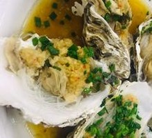 Garlic-Style Oysters