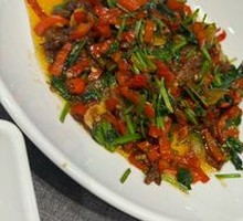 Beef Stir-Fried with Green Pepper