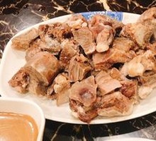 Goat tendon meat