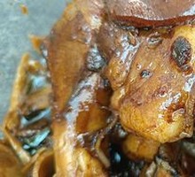 Braised Pig's Trotter