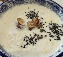 Milk Egg Glutinous Rice Wine