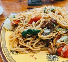 Spicy Beef Stir-Fried Handmade Noodles