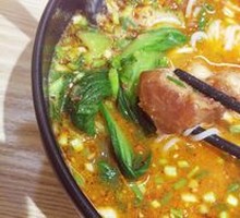 Braised Beef Tendon Rice Noodles