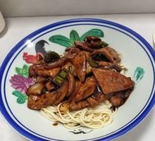 Stir-fried Pork Liver Noodles
