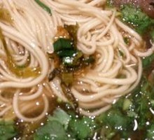 Sour Cabbage Beef Noodles