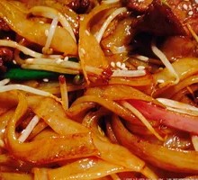 Stir-fried Rice Noodles with Pork, Egg and Yellow Mustard Greens