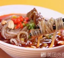 Braised Beef and Noodles Soup