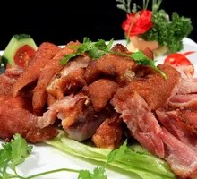 Salted Pork Knuckle with Pepper