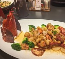 Three-Cucumber Stir-Fried Lobster