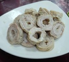 Steamed Pork Intestine in White Sauce
