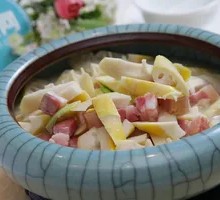 Braised Pork with Fresh Bamboo Shoots