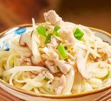 Shiitake Mushroom and Water Chestnut Shreds