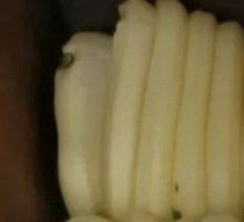 Flower-shaped steamed bun