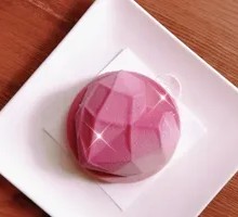 Strawberry Love Cake