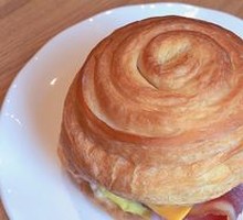 Bacon Egg Croissant Burger