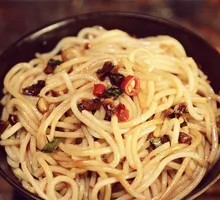 Scallion Oil Noodles