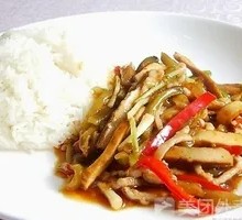 Fried Pork and Tofu Skin Rice Bowl