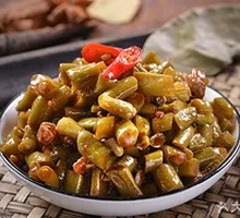 Spicy Oil Pickled Beans