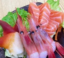 Sashimi Trio