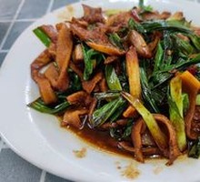 Stir-Fried Lamb Tripe with Garlic