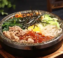 Beef in Sauce Stone Pot Rice