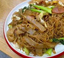 Sausage Stir-Fried Double Noodles