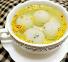 Osmanthus Wine Fermented Rice Balls with Sesame