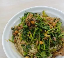 Shredded Chicken Noodles