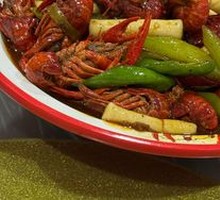 Signature 13-Spice Crawfish