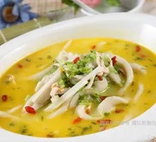 Snow Cabbage Pork Noodle Dumplings