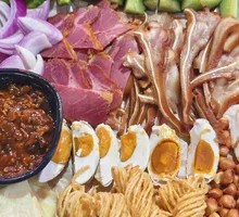 Mixed Meat and Vegetables Platter