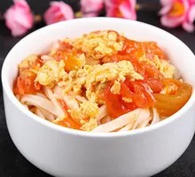 Egg Noodles with Scrambled Eggs