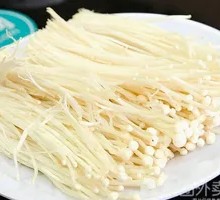 Enoki Mushroom