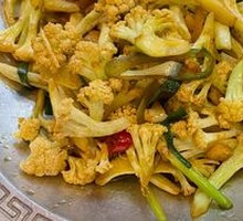 Spicy Cauliflower in Hot Pot