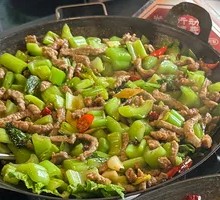 Green Vegetables with Beef