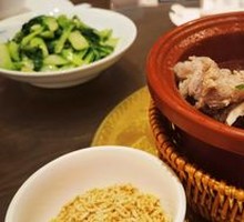 Clay Pot Bone Soup
