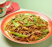 Green Pepper and Pork Noodles