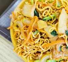Special Stir-Fried Noodles